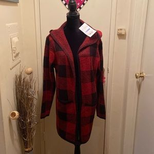 Red and black women’s By Design plaid cardigan with a hood and 2 pockets.